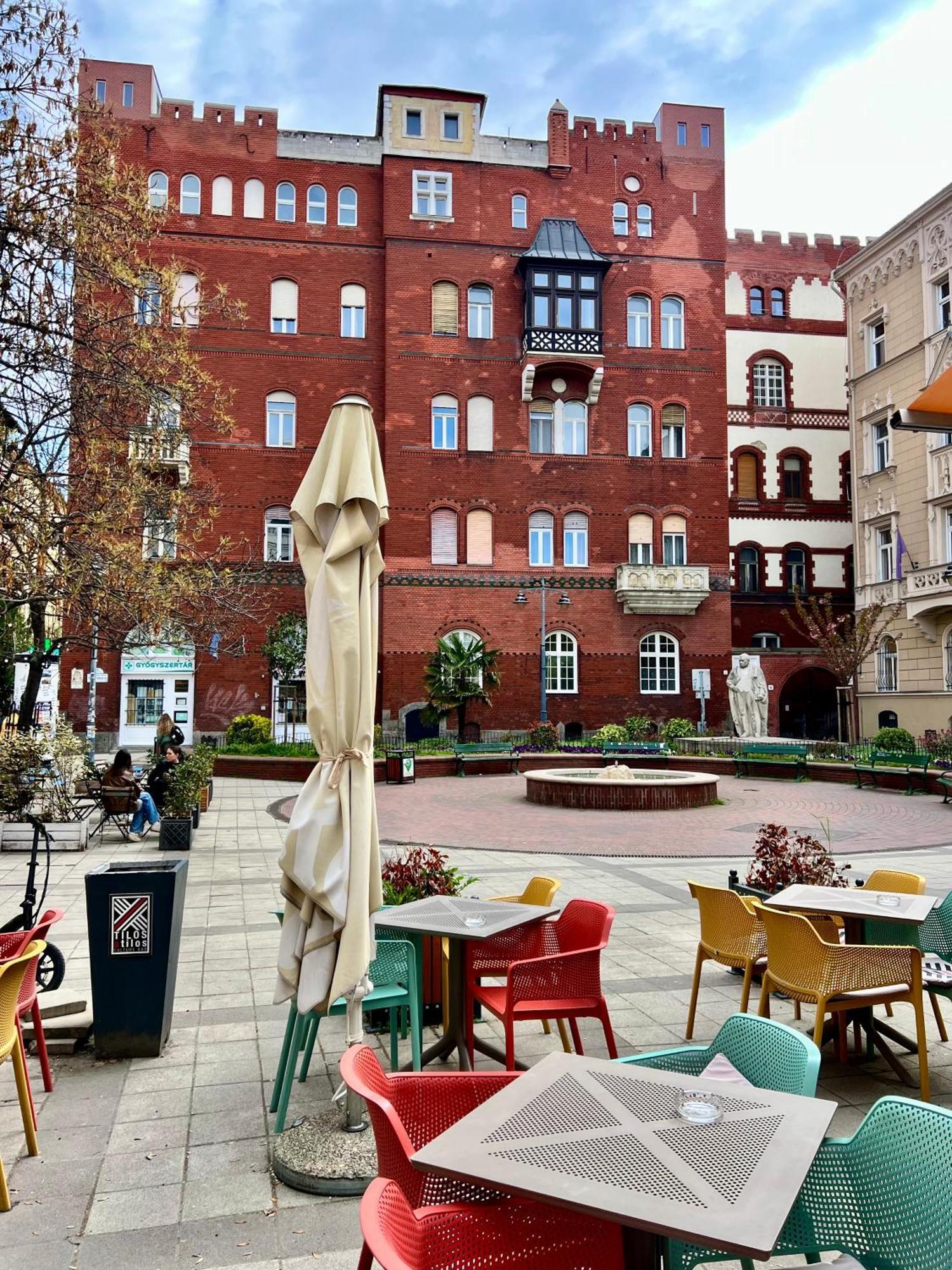 Cedar Inn Budapest - Palace District Exteriör bild